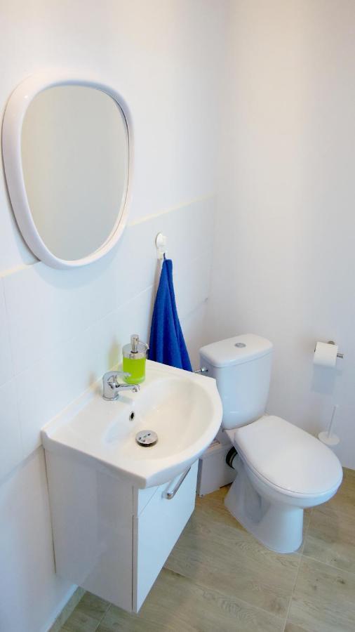 Aparthotel Astra - *